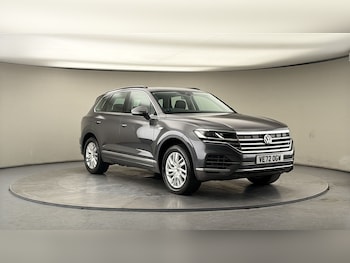Used Volkswagen Touareg 2022 for sale - 77880790: Photo