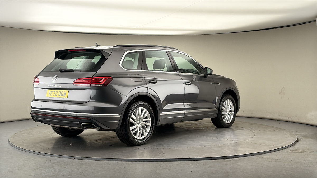 Used Volkswagen Touareg 2023 for sale - 77880790: Photo 21