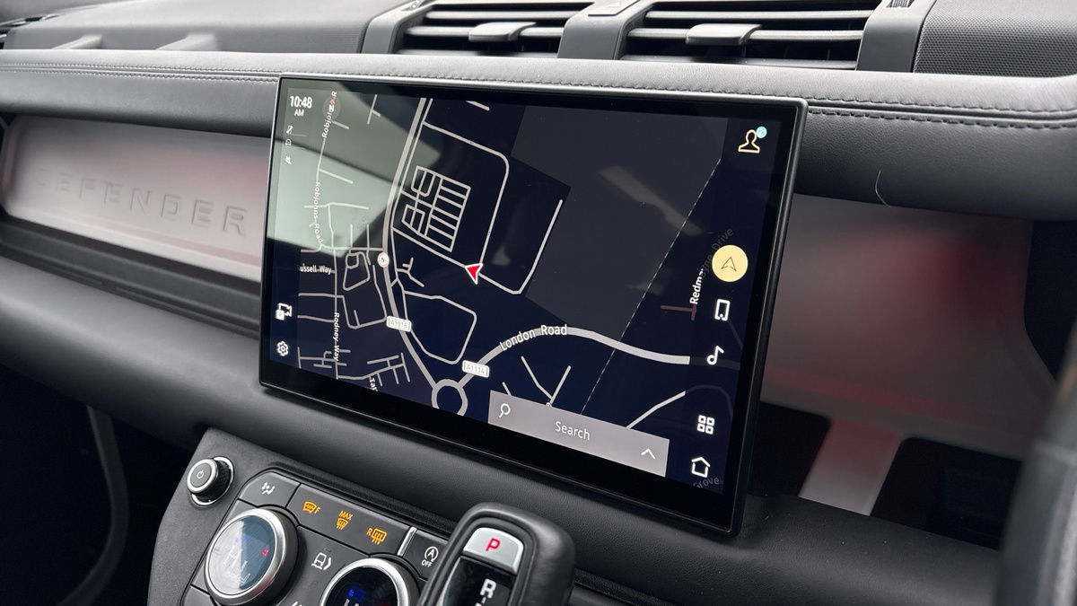 Used Land Rover Defender 90 2025 for sale - 77609659: Photo 17