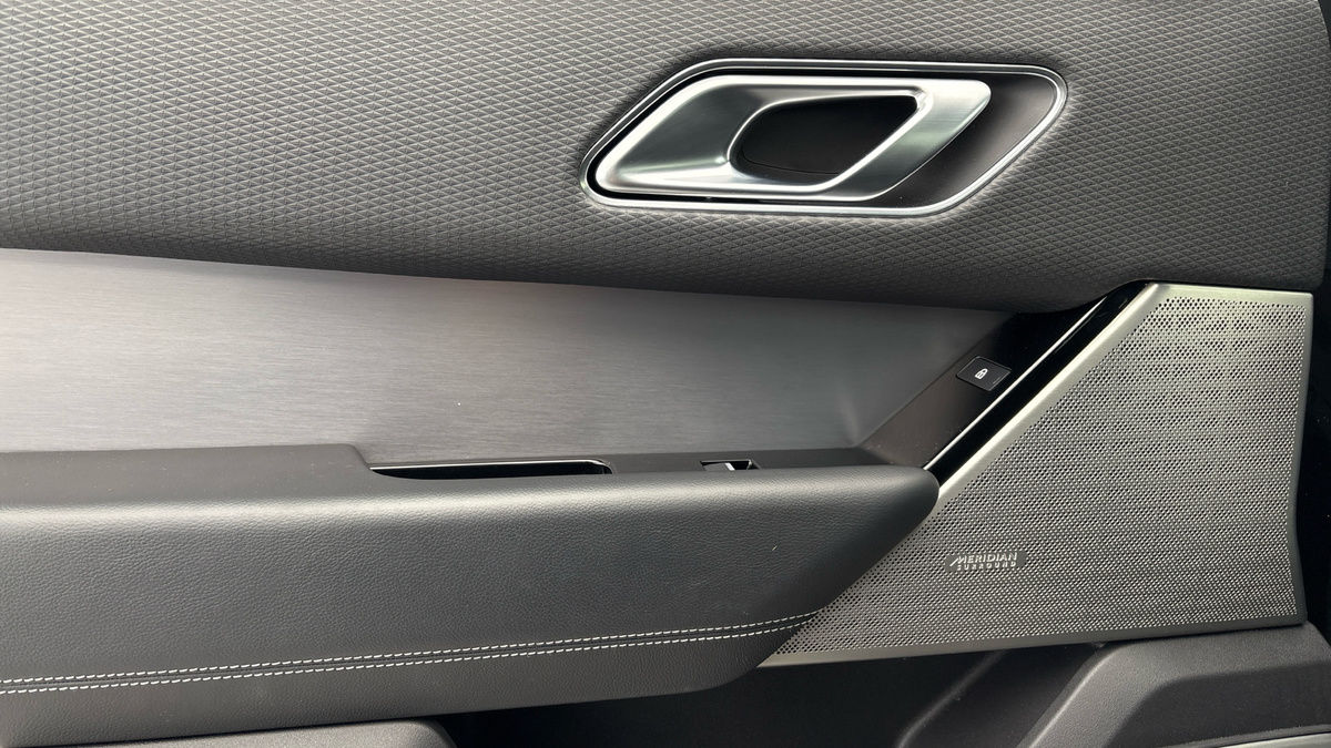 Used Land Rover Range Rover Velar 2021 for sale - 76686933: Photo 19