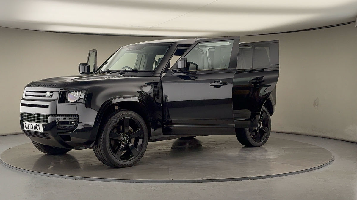 Used Land Rover Defender 110 2024 for sale - 76655667: Photo 22