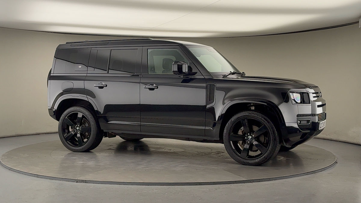 Used Land Rover Defender 110 2024 for sale - 76655667: Photo 36