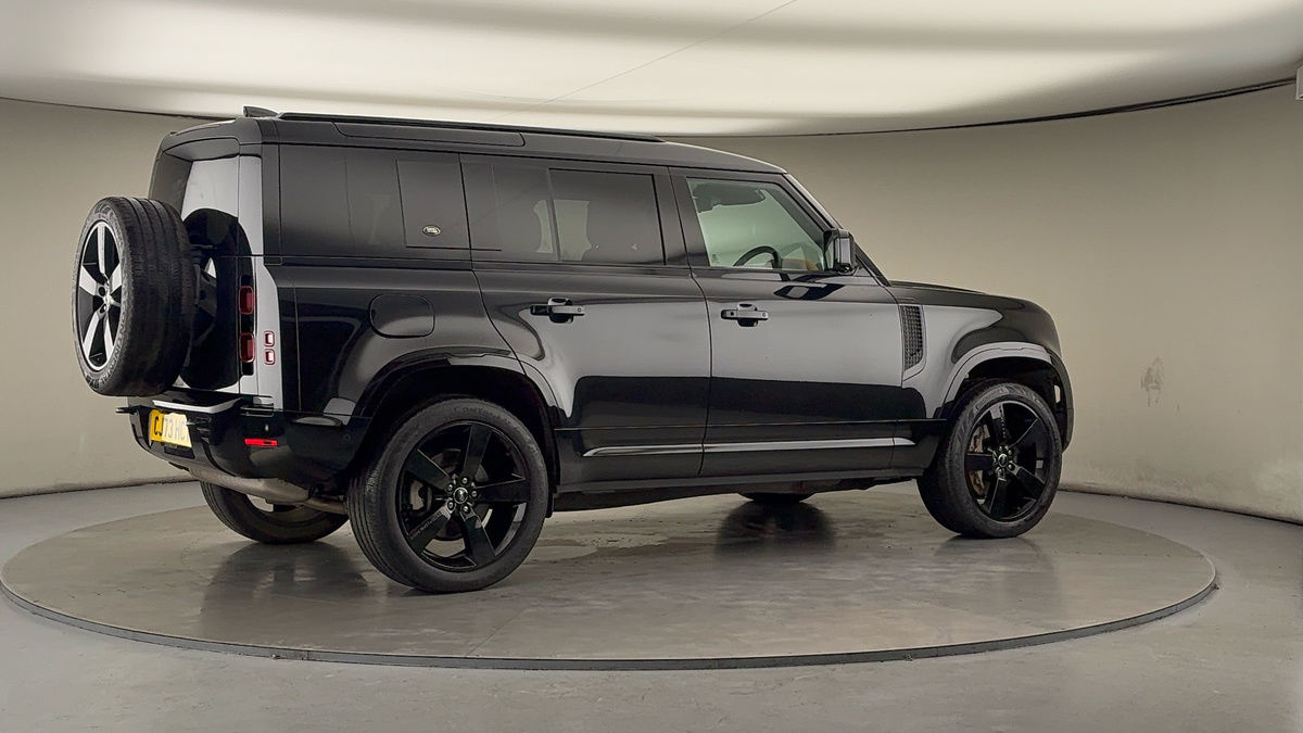 Used Land Rover Defender 110 2024 for sale - 76655667: Photo 39