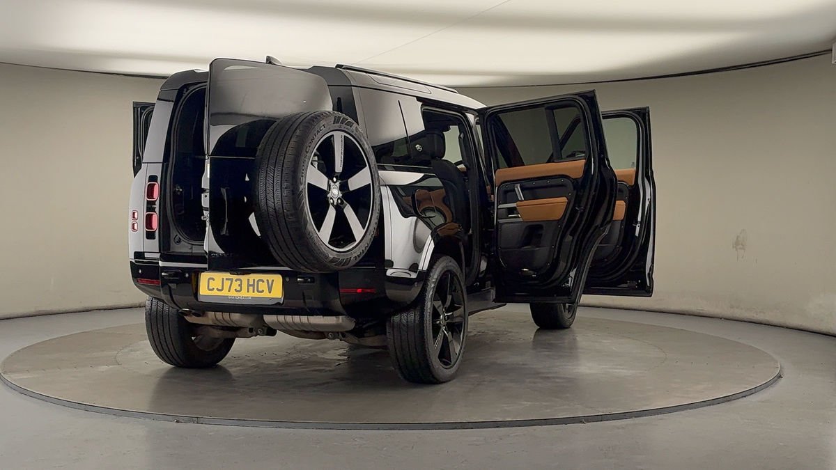 Used Land Rover Defender 110 2024 for sale - 76655667: Photo 60