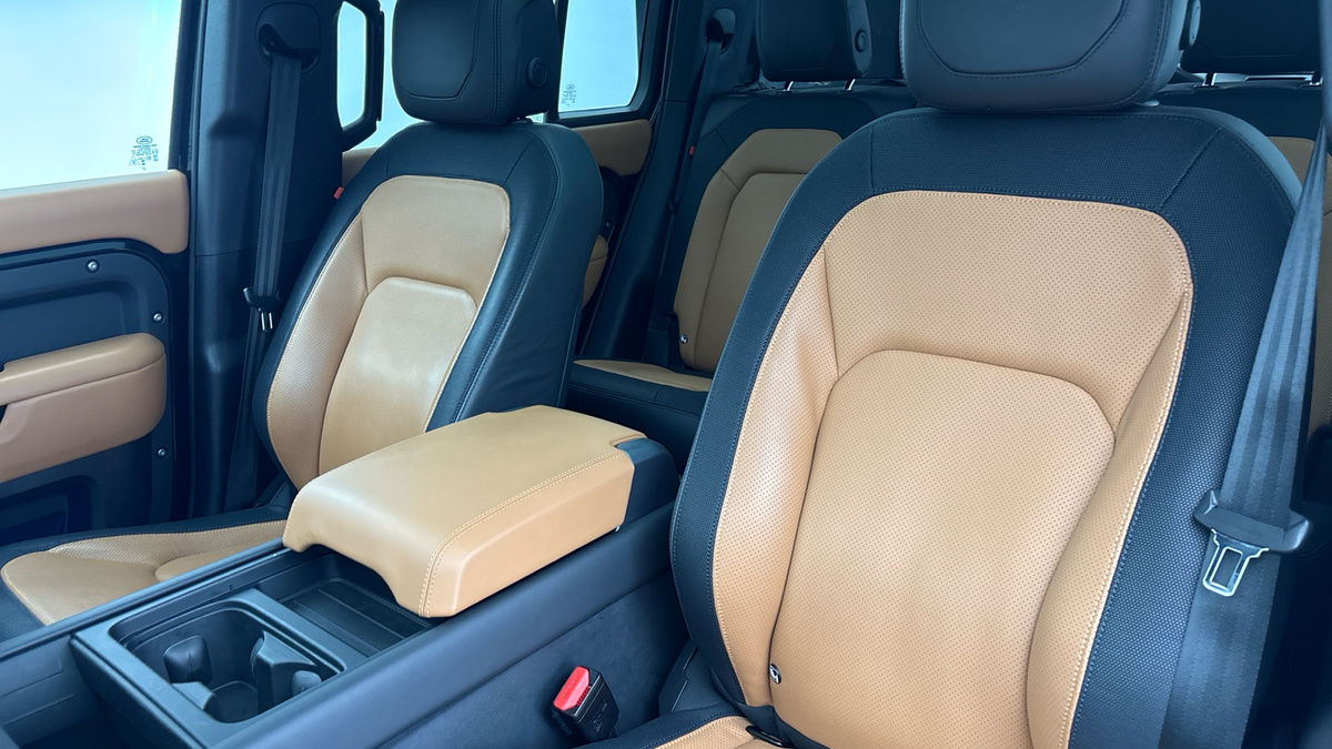 Used Land Rover Defender 110 2024 for sale - 76655667: Photo 7