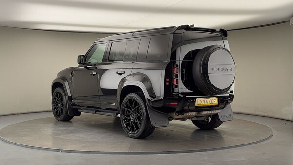 Used Land Rover Defender 110 2024 for sale - 75999264: Photo 2