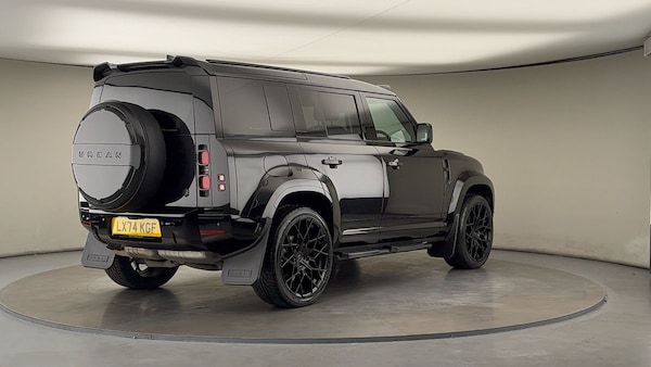 Used Land Rover Defender 110 2024 for sale - 75999264: Photo 44