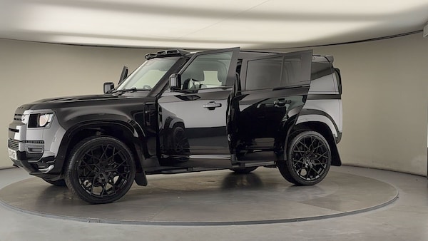 Used Land Rover Defender 110 2024 for sale - 75999264: Photo 53