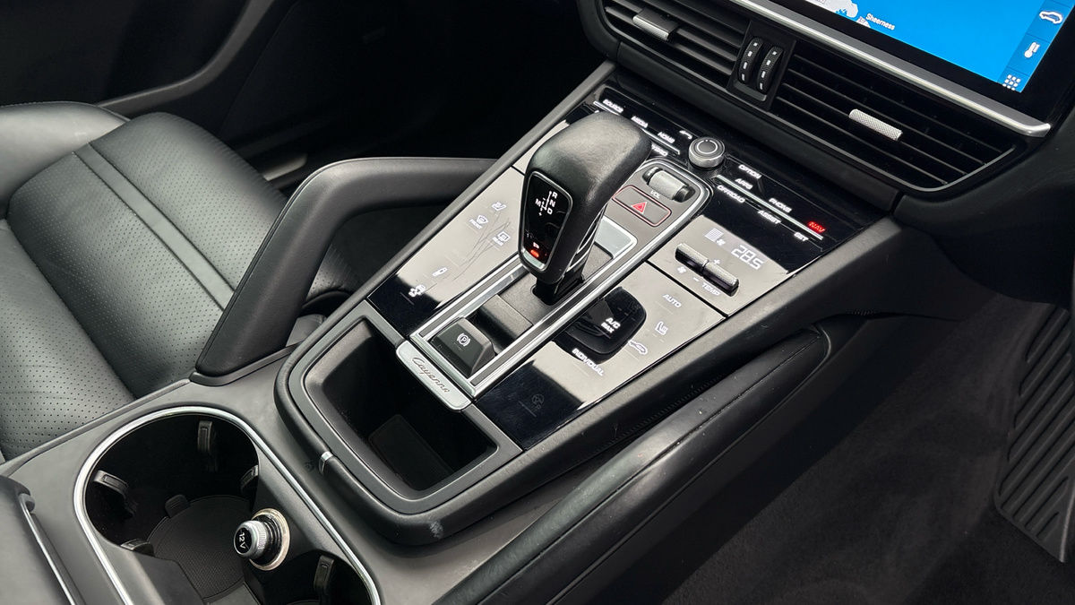 Used Porsche Cayenne 2019 for sale - 76704693: Photo 18