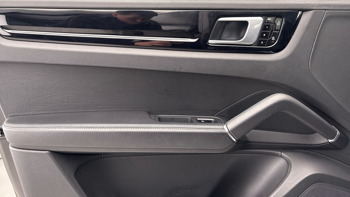 Used Porsche Cayenne 2019 for sale - 76704693: Photo 19