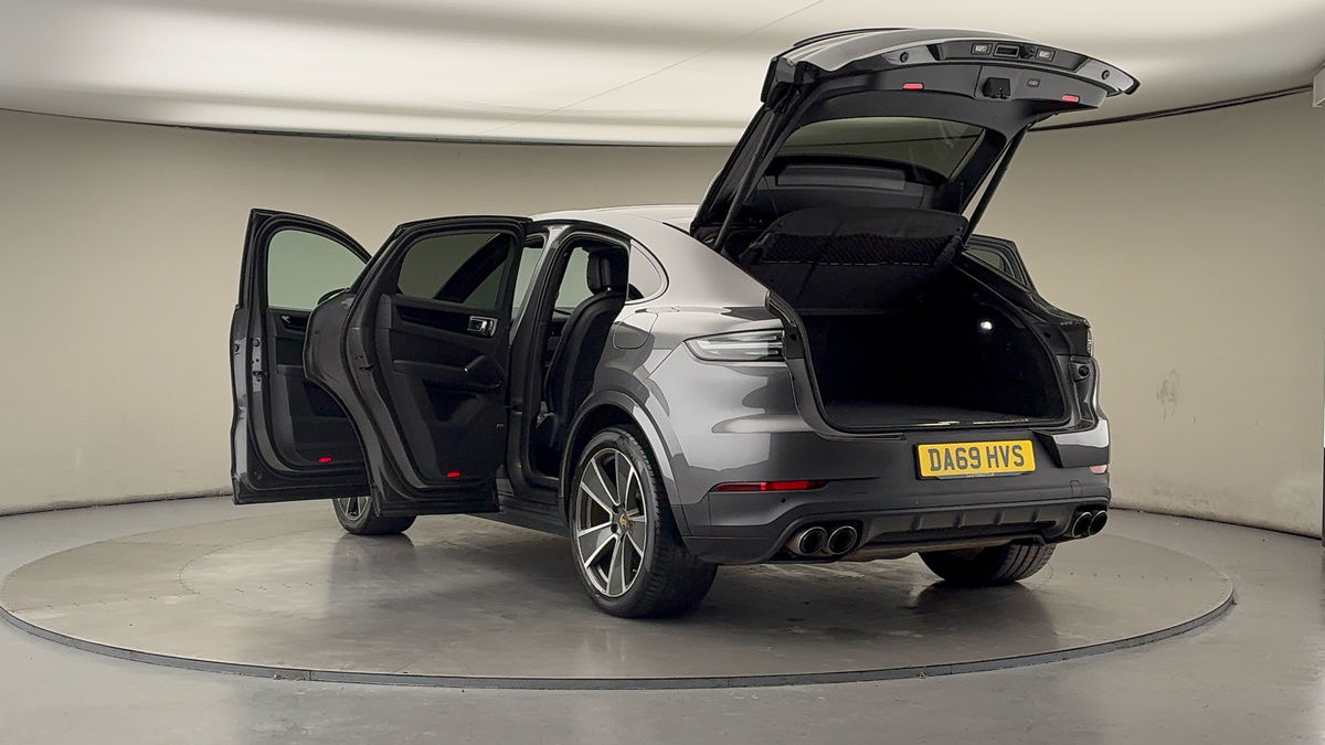 Used Porsche Cayenne 2019 for sale - 76704693: Photo 23