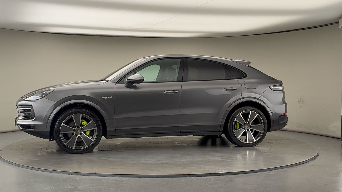Used Porsche Cayenne 2019 for sale - 76704693: Photo 31