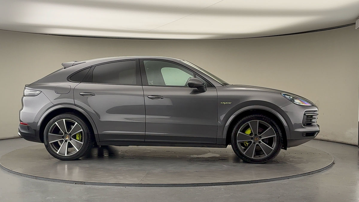 Used Porsche Cayenne 2019 for sale - 76704693: Photo 39