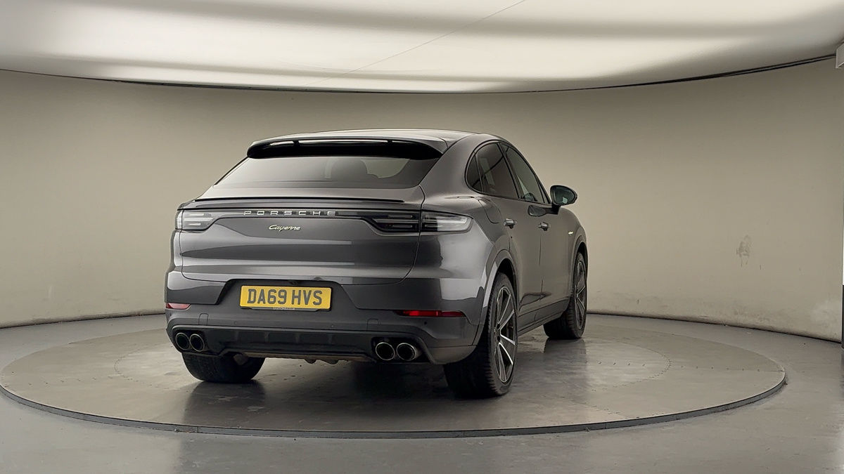 Used Porsche Cayenne 2019 for sale - 76704693: Photo 43