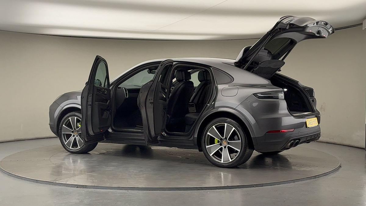 Used Porsche Cayenne 2019 for sale - 76704693: Photo 48