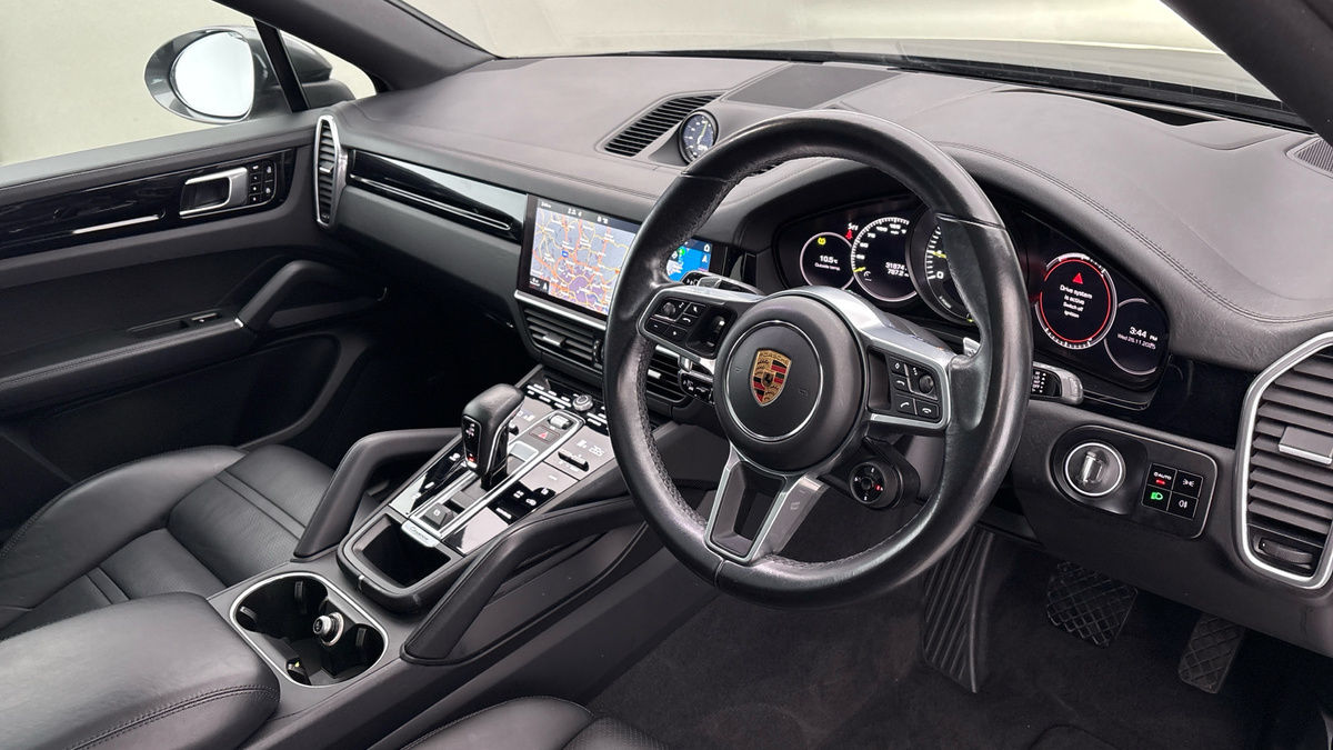 Used Porsche Cayenne 2019 for sale - 76704693: Photo 5