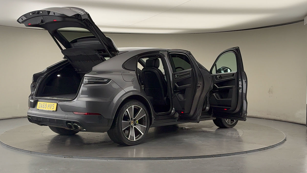 Used Porsche Cayenne 2019 for sale - 76704693: Photo 61