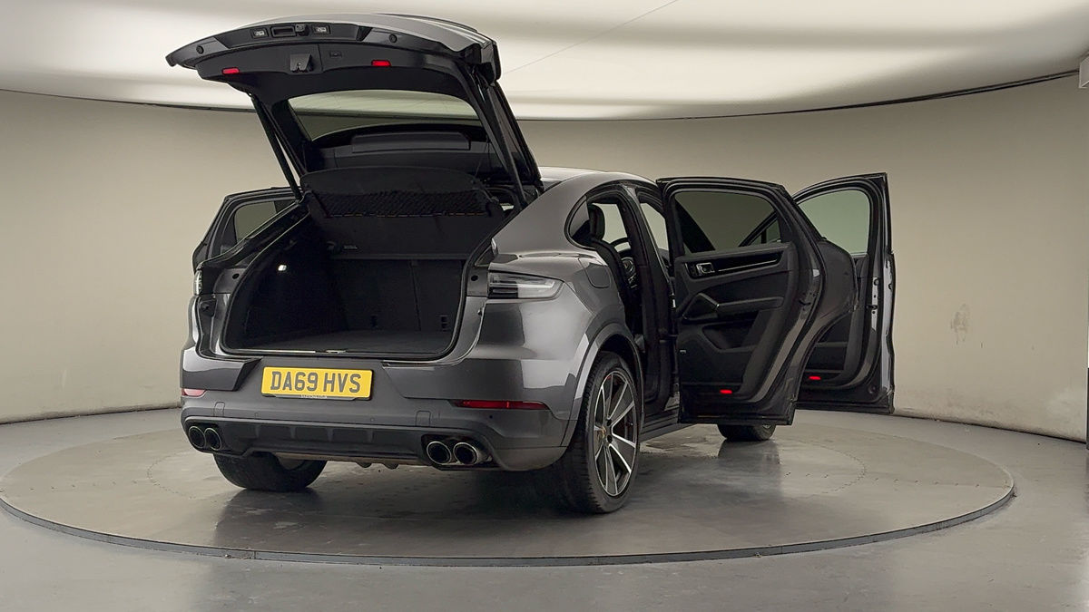 Used Porsche Cayenne 2019 for sale - 76704693: Photo 62