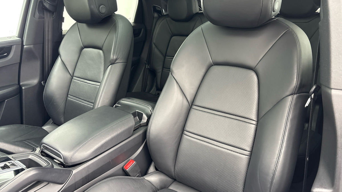 Used Porsche Cayenne 2019 for sale - 76704693: Photo 7