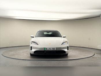 Used Porsche Taycan 2025 for sale - 78228444: Photo