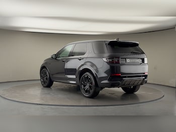 Used Land Rover Discovery Sport 2022 for sale - 76884643: Photo