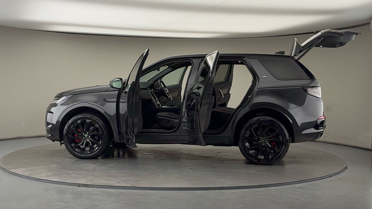 Used Land Rover Discovery Sport 2022 for sale - 76884643: Photo 46