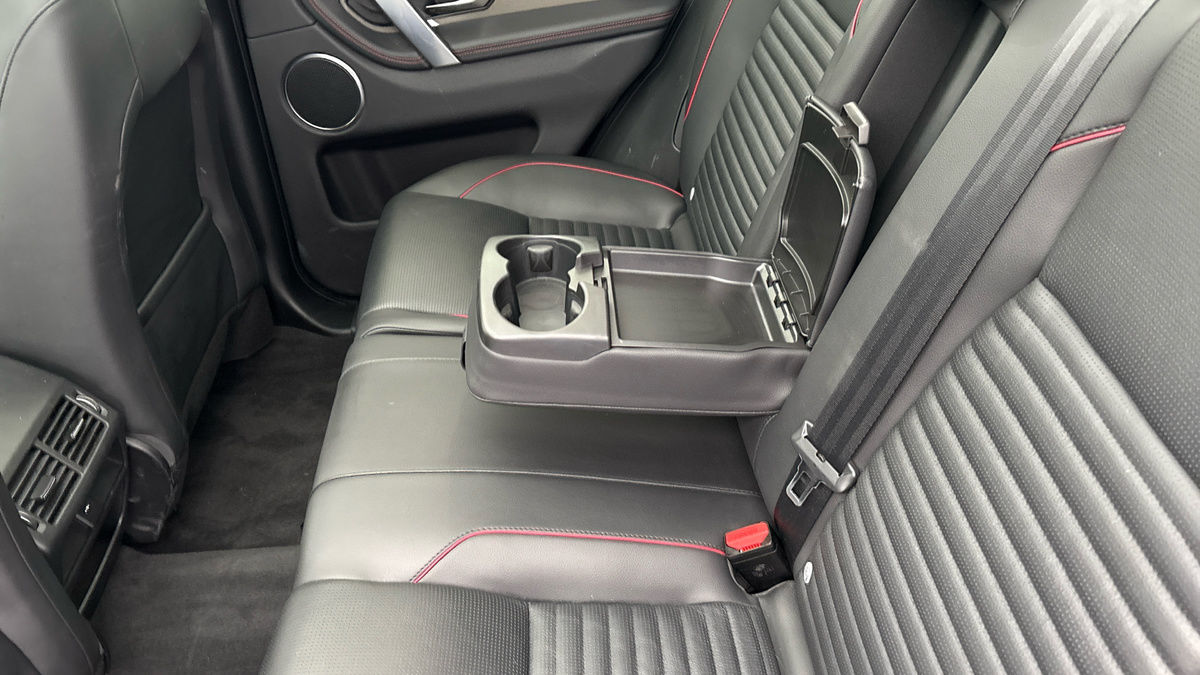 Used Land Rover Discovery Sport 2022 for sale - 76884643: Photo 9