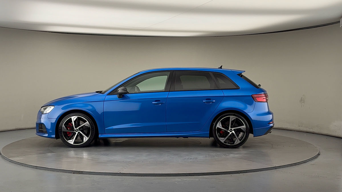 Used Audi S3 2019 for sale - 76686930: Photo 15