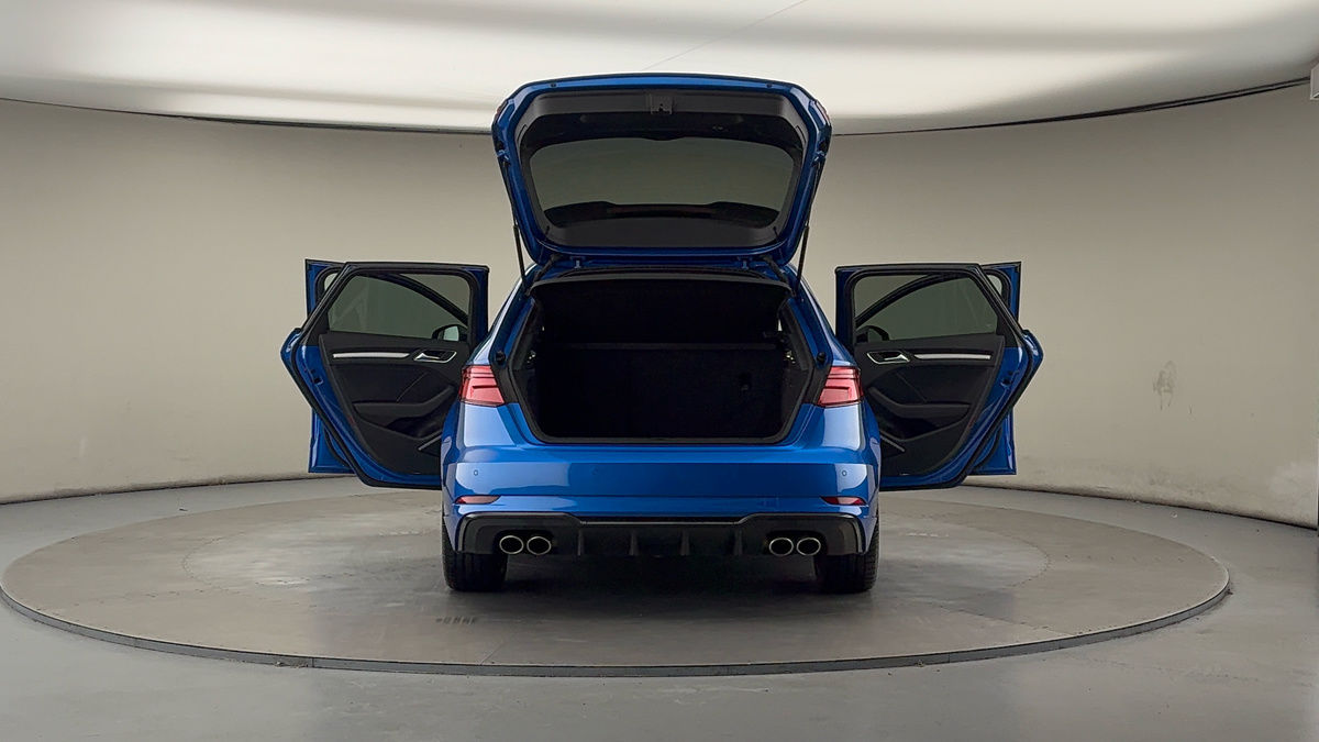 Used Audi S3 2019 for sale - 76686930: Photo 60