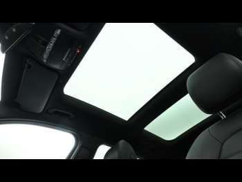 Used Mercedes-Benz GLC 2021 for sale - 74628778: Photo
