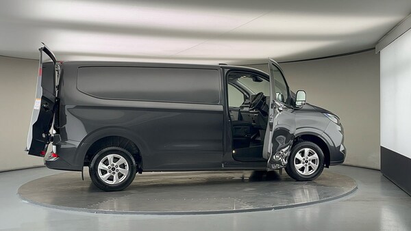 Used Ford Transit Custom 2024 for sale - 75897754: Photo 56