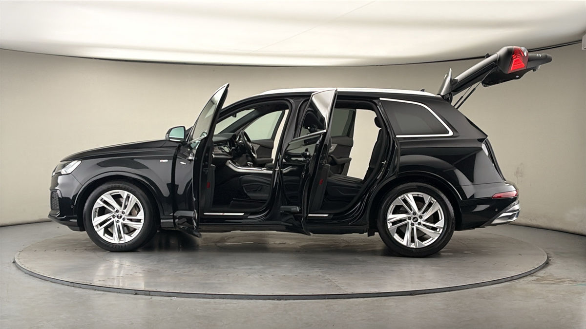 Used Audi Q7 2021 for sale - 78168205: Photo 47