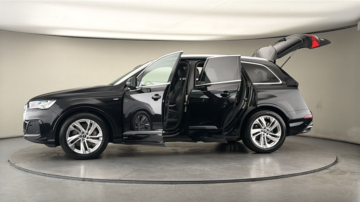 Used Audi Q7 2021 for sale - 78168205: Photo 48