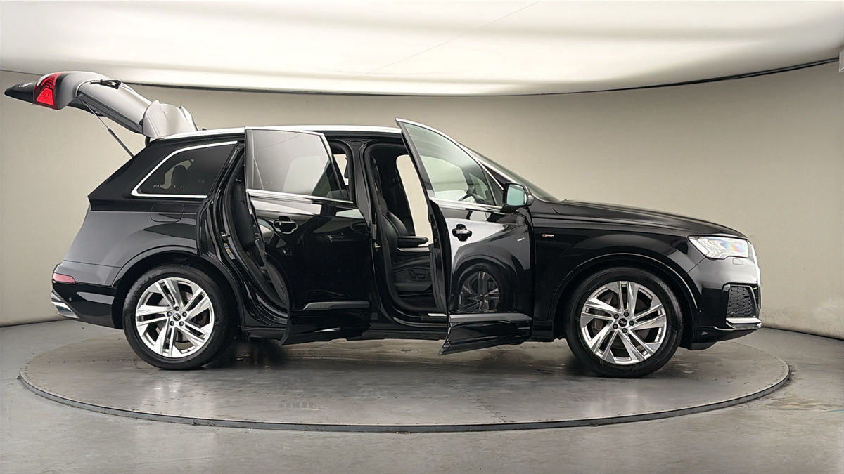 Used Audi Q7 2021 for sale - 78168205: Photo 56