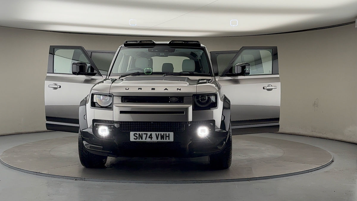 Used Land Rover Defender 110 2024 for sale - 76848556: Photo 56