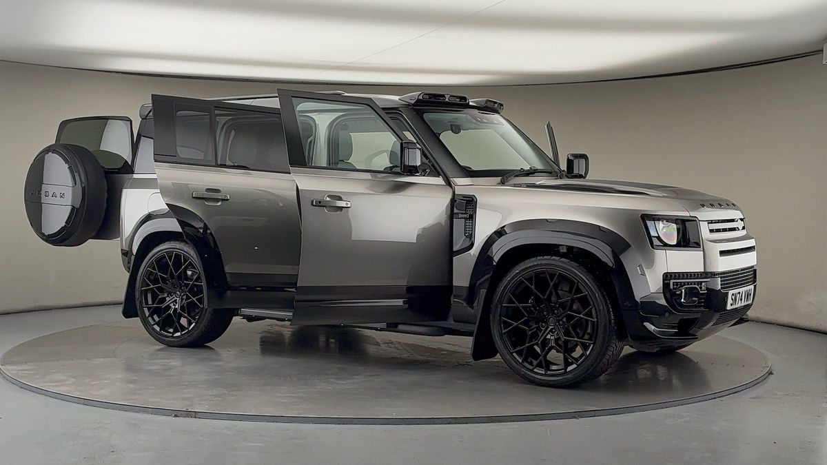 Used Land Rover Defender 110 2024 for sale - 76848556: Photo 59