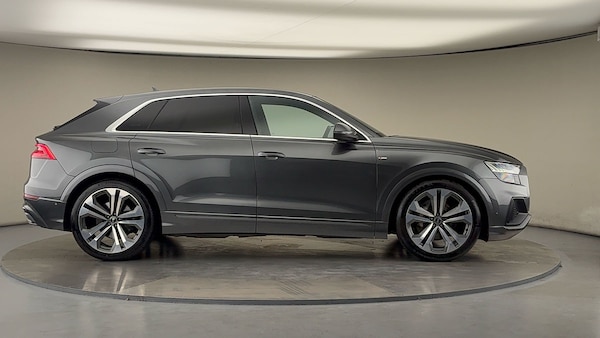 Used Audi Q8 2023 for sale - 75974878: Photo 16