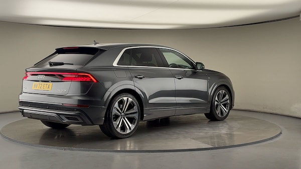 Used Audi Q8 2023 for sale - 75974878: Photo 21
