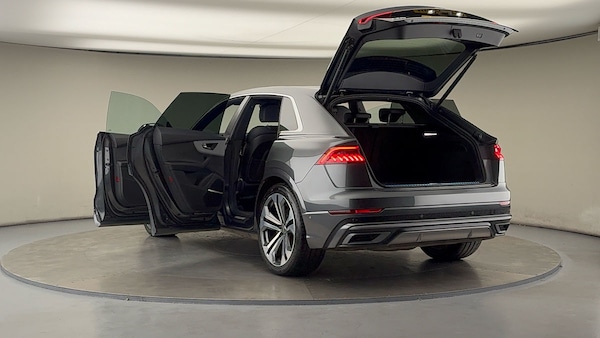 Used Audi Q8 2023 for sale - 75974878: Photo 23