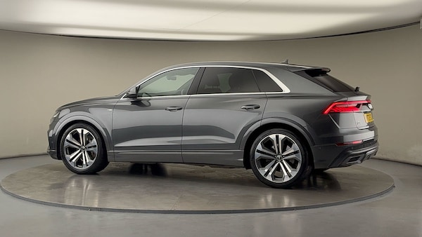 Used Audi Q8 2023 for sale - 75974878: Photo 27