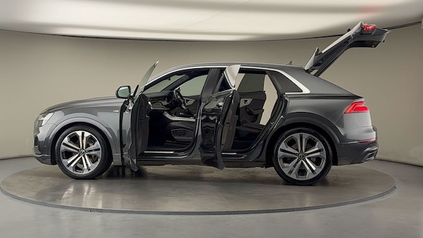 Used Audi Q8 2023 for sale - 75974878: Photo 47