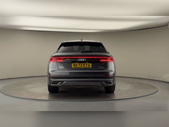 Used Audi Q8 2023 for sale - 75974878: Photo
