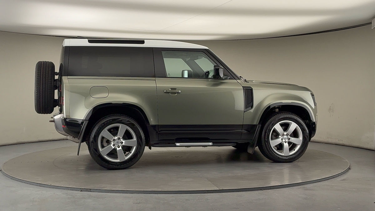 Used Land Rover Defender 90 2021 for sale - 77065492: Photo 37