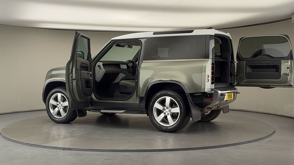 Used Land Rover Defender 90 2021 for sale - 77065492: Photo 45