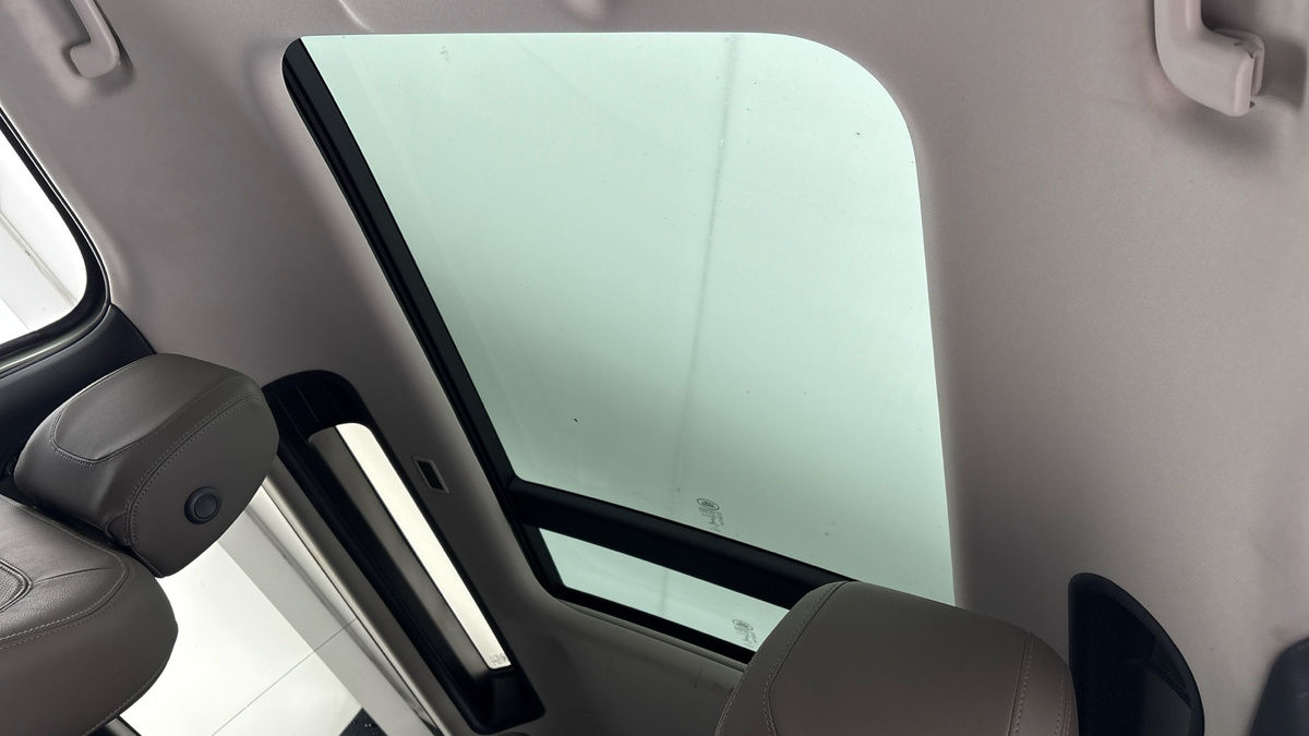 Used Land Rover Defender 90 2021 for sale - 77065492: Photo 6