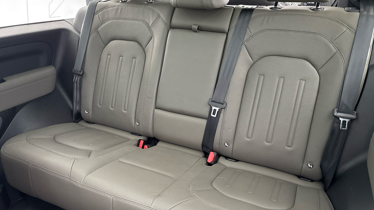 Used Land Rover Defender 90 2021 for sale - 77065492: Photo 8