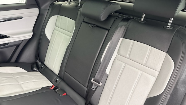 Used Land Rover Range Rover Evoque 2022 for sale - 76081580: Photo 8