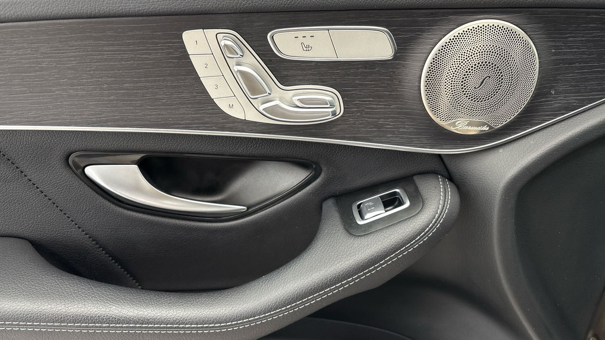 Used Mercedes-Benz GLC 2021 for sale - 76396746: Photo 19