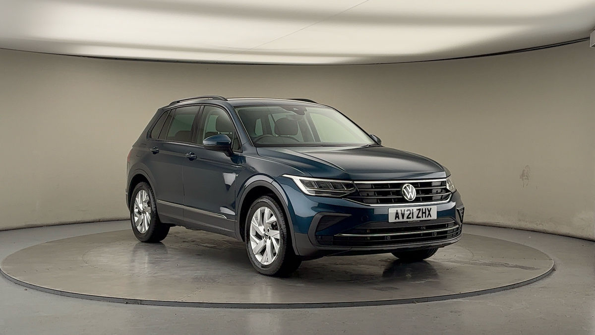 Used Volkswagen Tiguan 2021 for sale - 76784698: Photo 1