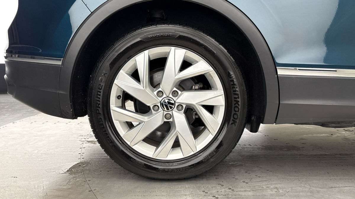 Used Volkswagen Tiguan 2021 for sale - 76784698: Photo 10